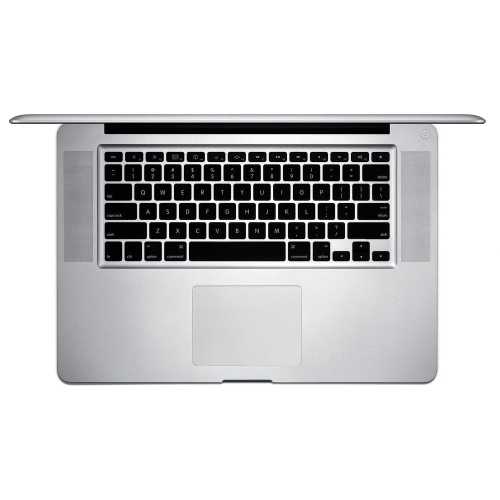 MacBook Pro 15″ 2015 Core I7 front 2